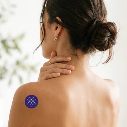 Thinveil Patch auf dem oberen Rücken